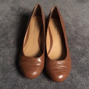 Chestnut Brown Slip-on wedges